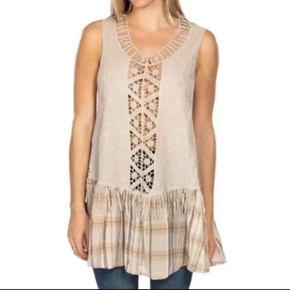 CROCHET & PLAID TUNIC TOP - Picture 1 of 3